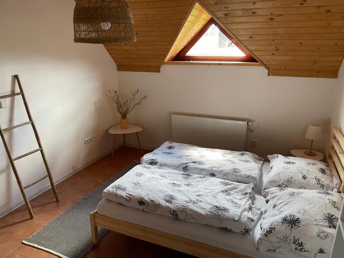 Včelí chata Mirda Pirda Dolní Moravice Exteriér fotografie